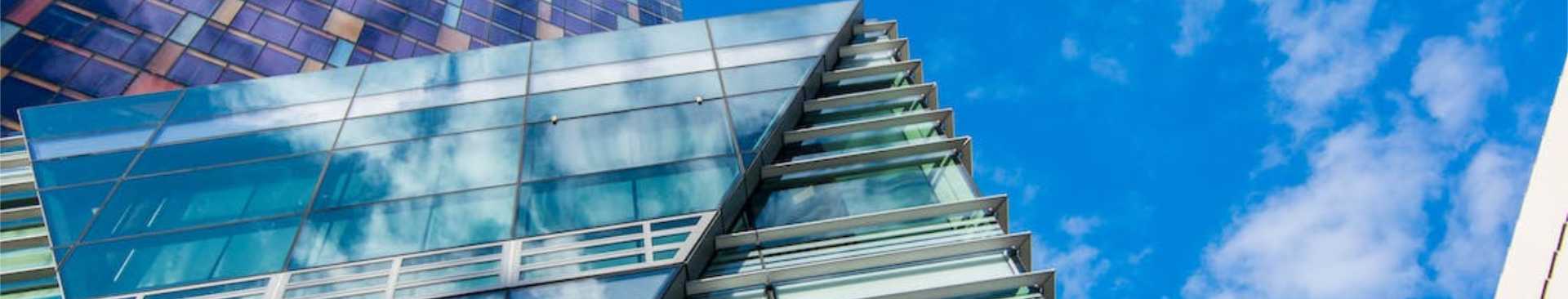 Éntrenos en contacto con